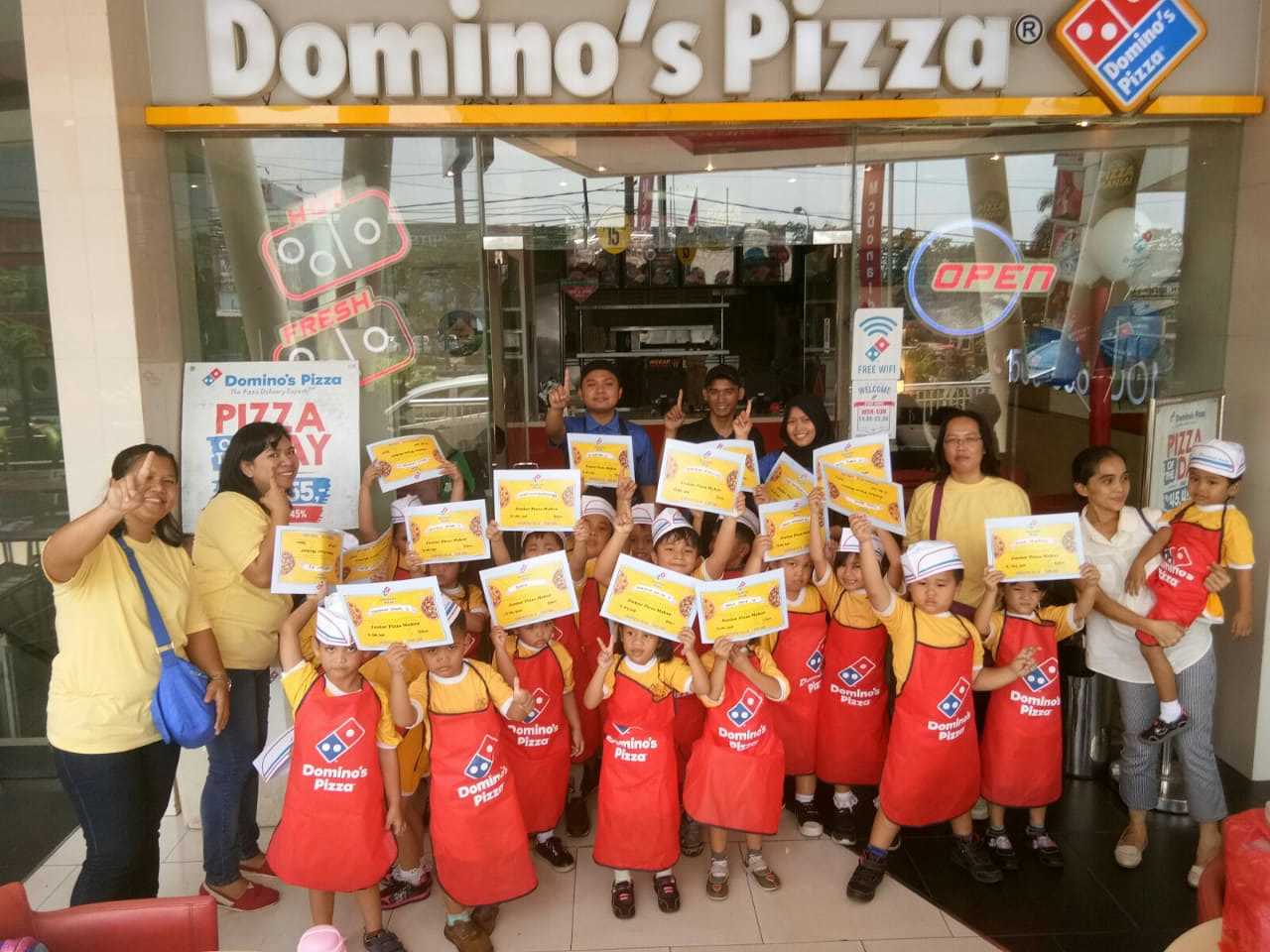TK Pondok Daun - Cooking Class di Domino Pizza