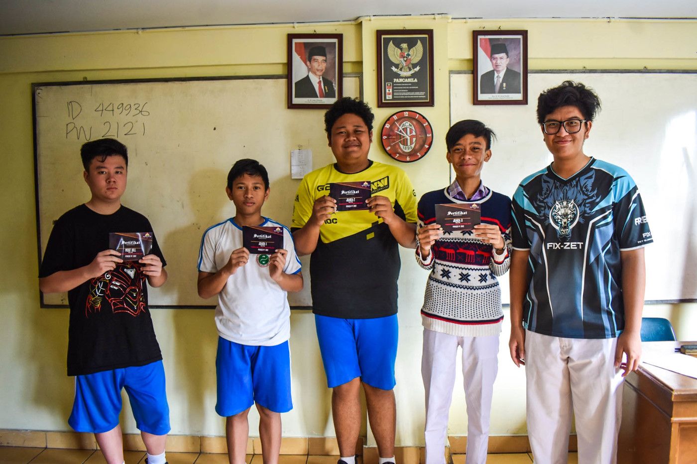 SMP dan SMA Pondok Daun : eSports Competition