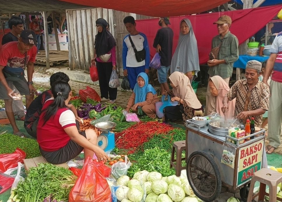RAKYAT HARUS MENJADI PELAKU DAN PEMILIK PEREKONOMIAN BANGSA