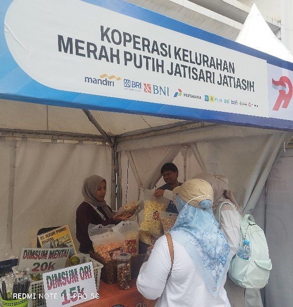 JATI DIRI KOPERASI : KUMPULAN ORANG SEBAGAI RUH KELEMBAGAAN DAN ORIENTASI PELAYANAN BERSAMA