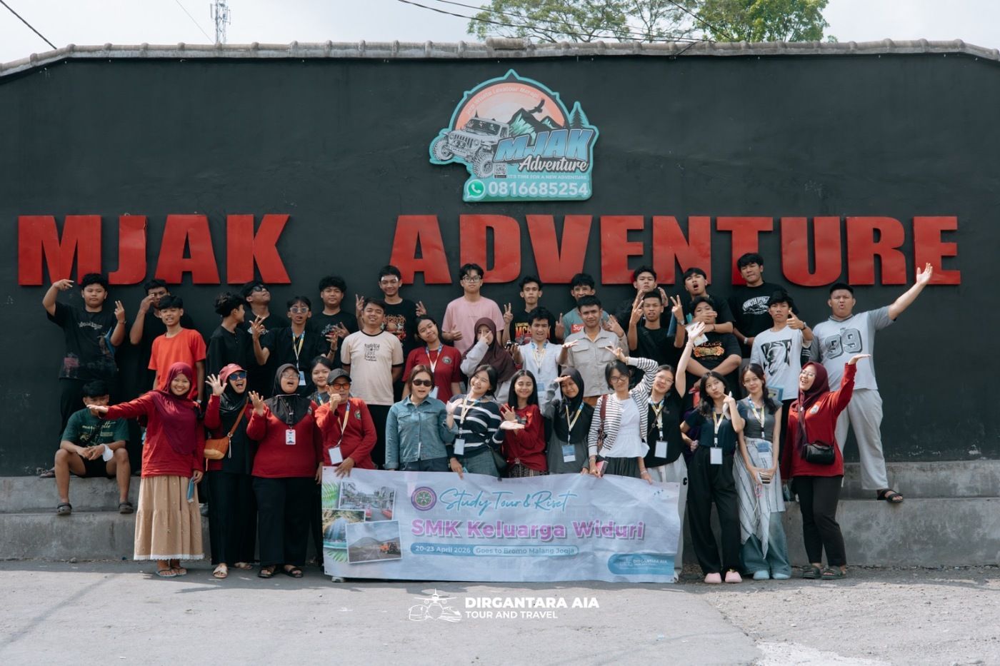 SMK Keluarga Widuri Jakarta Selatan Jalan Bareng Dirgantara AIA Tour Travel Ke Bromo - Malang - Jogya Tahun 2026