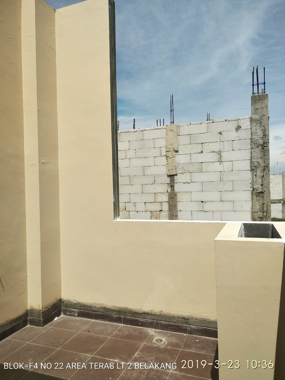 img-1553349258.jpg