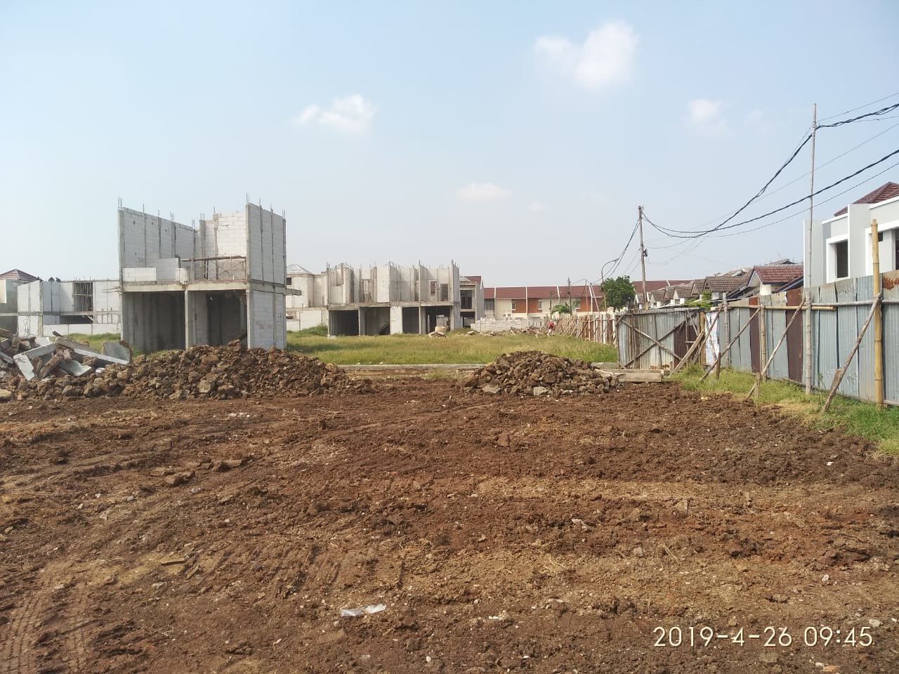 img-1556356806.jpg