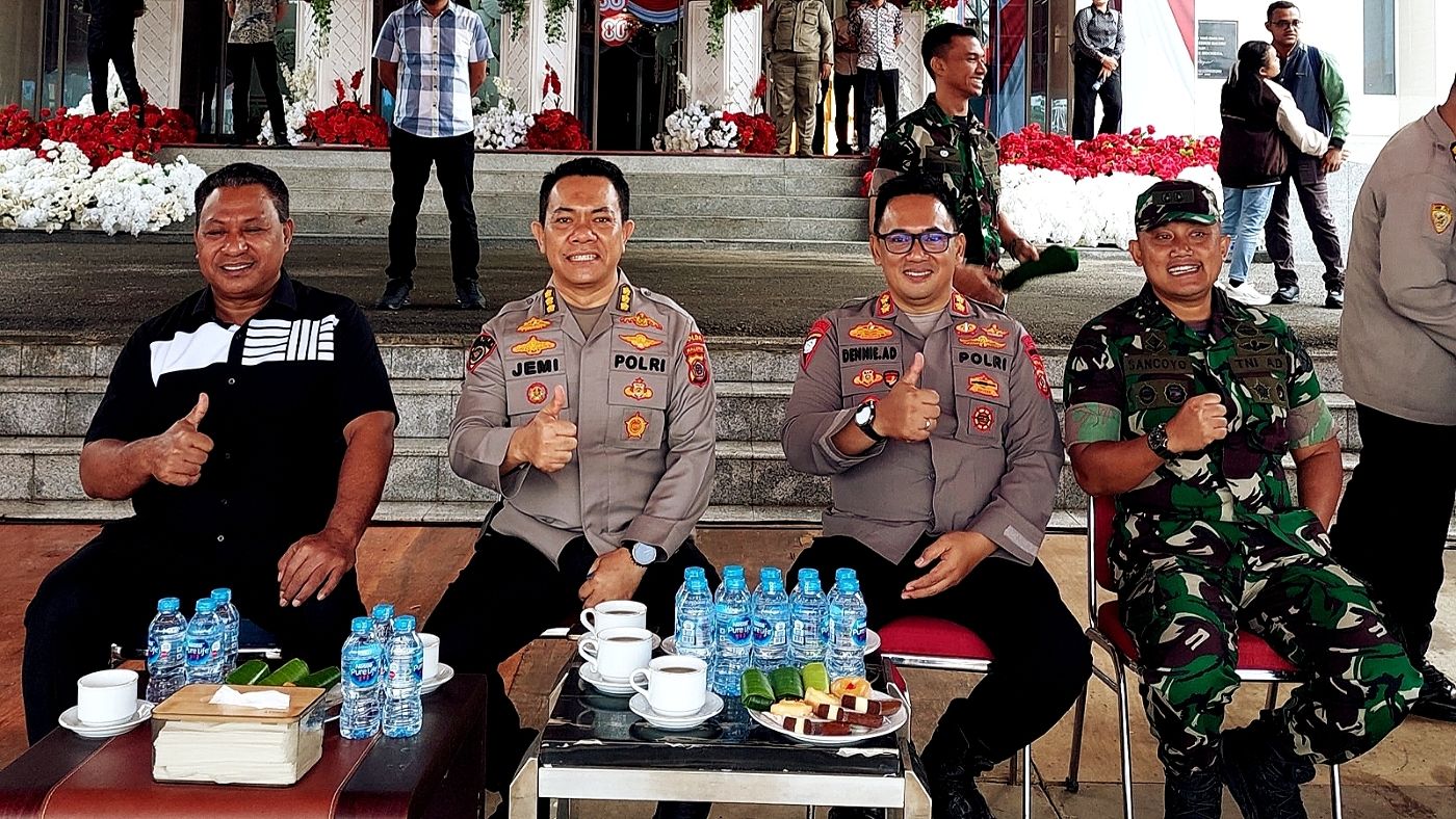 Wagub Maluku Tinjau Gladi Kotor HUT RI ke-80 di Lapangan Merdeka Ambon