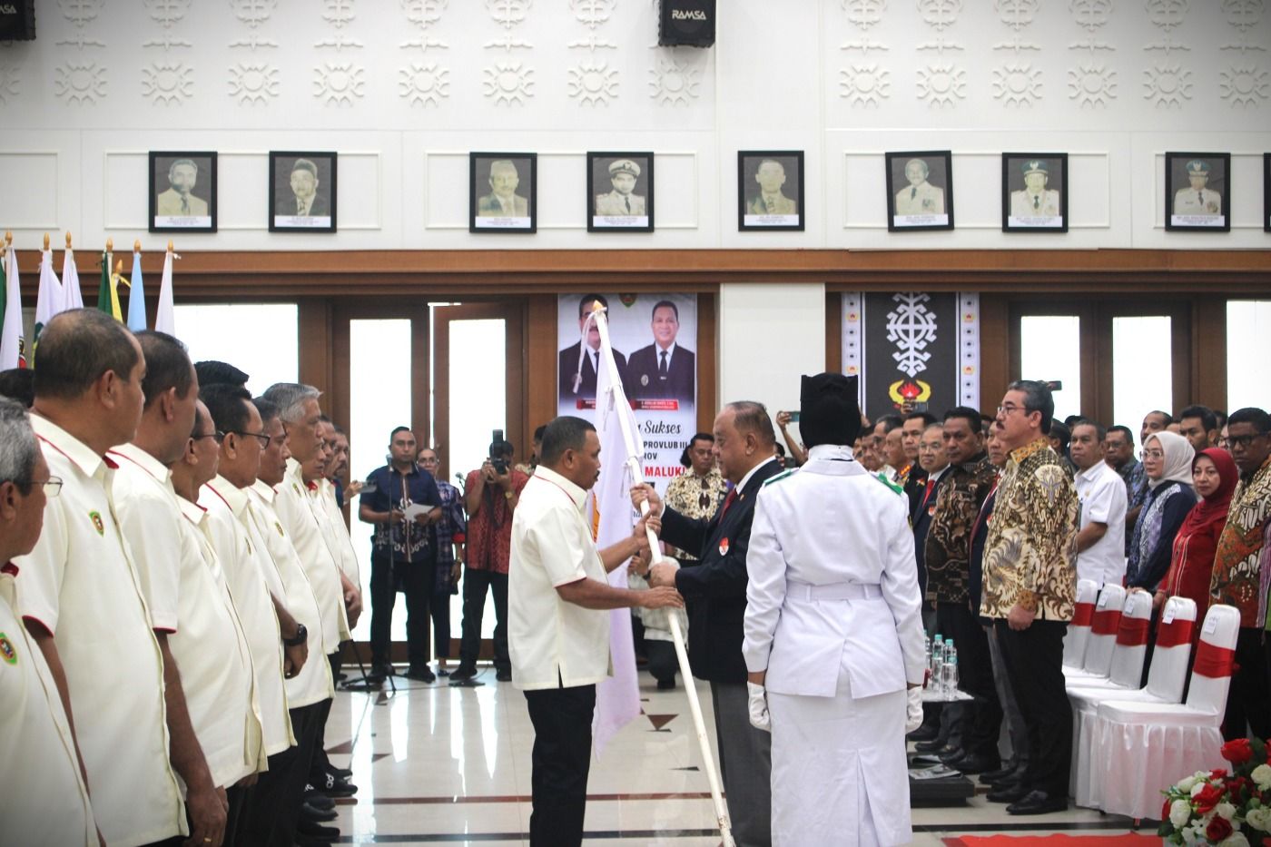 GUBERNUR HARAP KONI KEMBALIKAN KEJAYAAN OLAHRAGA DI MALUKU