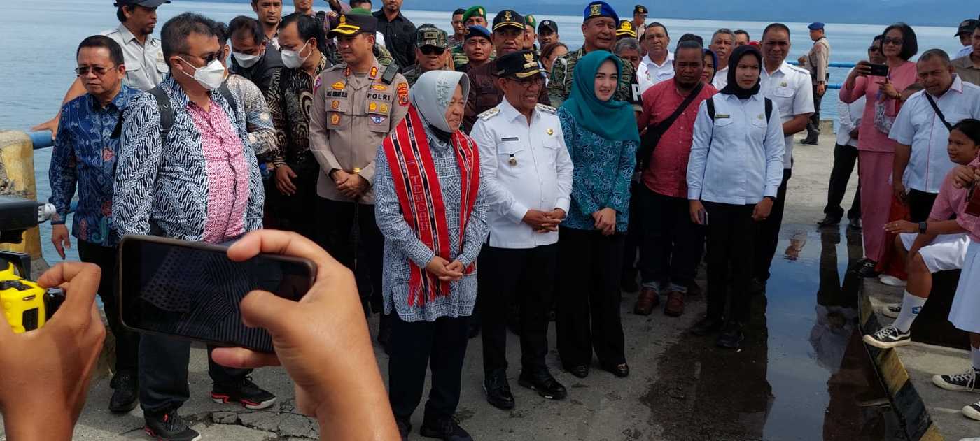 Sikapi Kasus Kekerasan Seksual Terhadap Anak dan Perempuan, Menteri Sosial Rismaharini Lakukan Kunjungan Kerja  ke Kabupaten Maluku Tengah