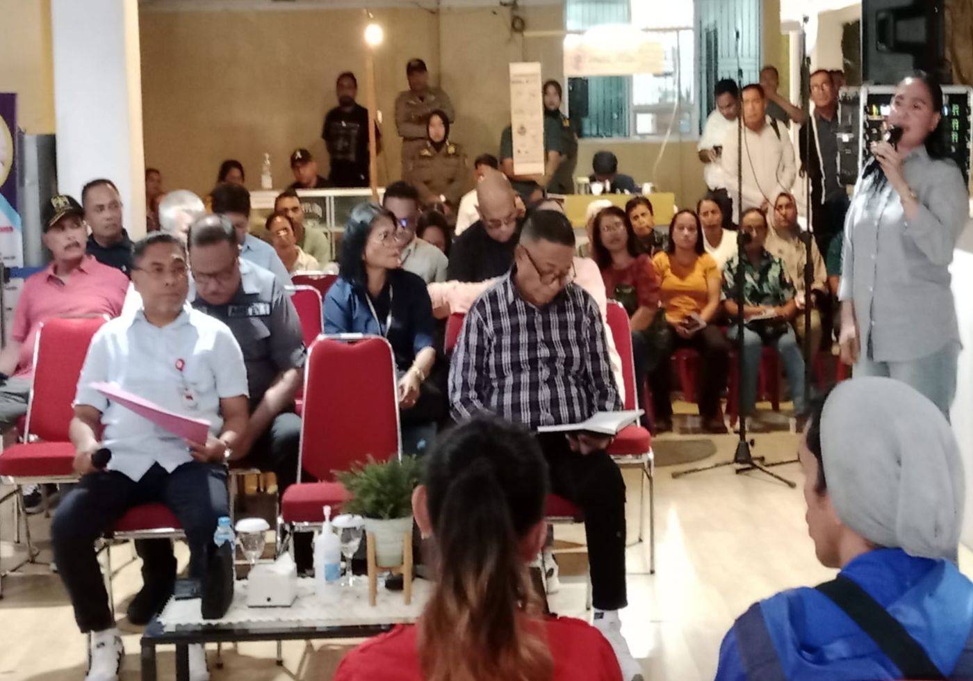 Teguran Walikota Ambon Berbuah Hasil, Para Raja dan Kades Akhirnya Hadir di Program WAJAR