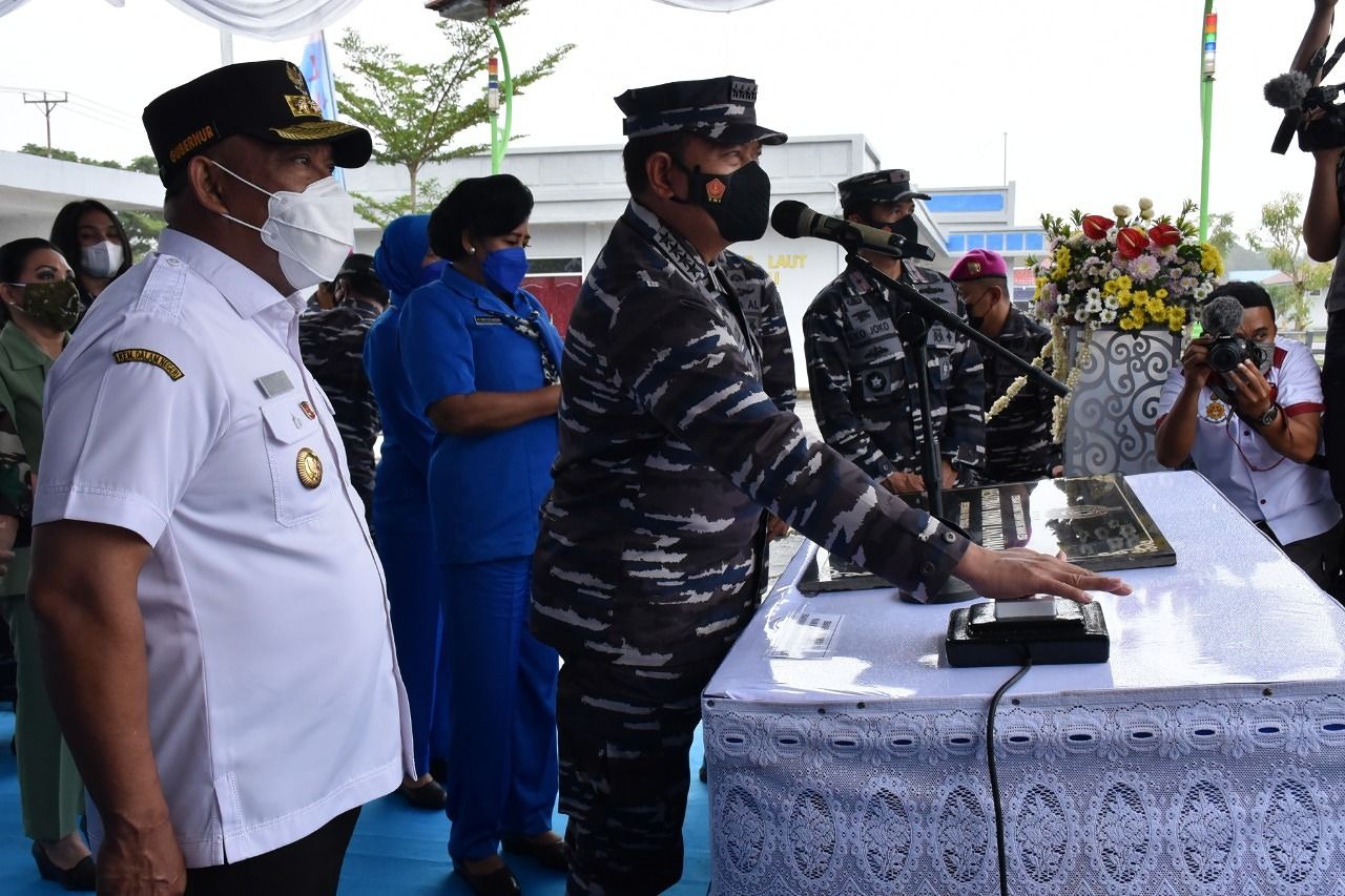 Gubernur Maluku Hadiri Peresmian Sarpras Kesatrian Tawiri