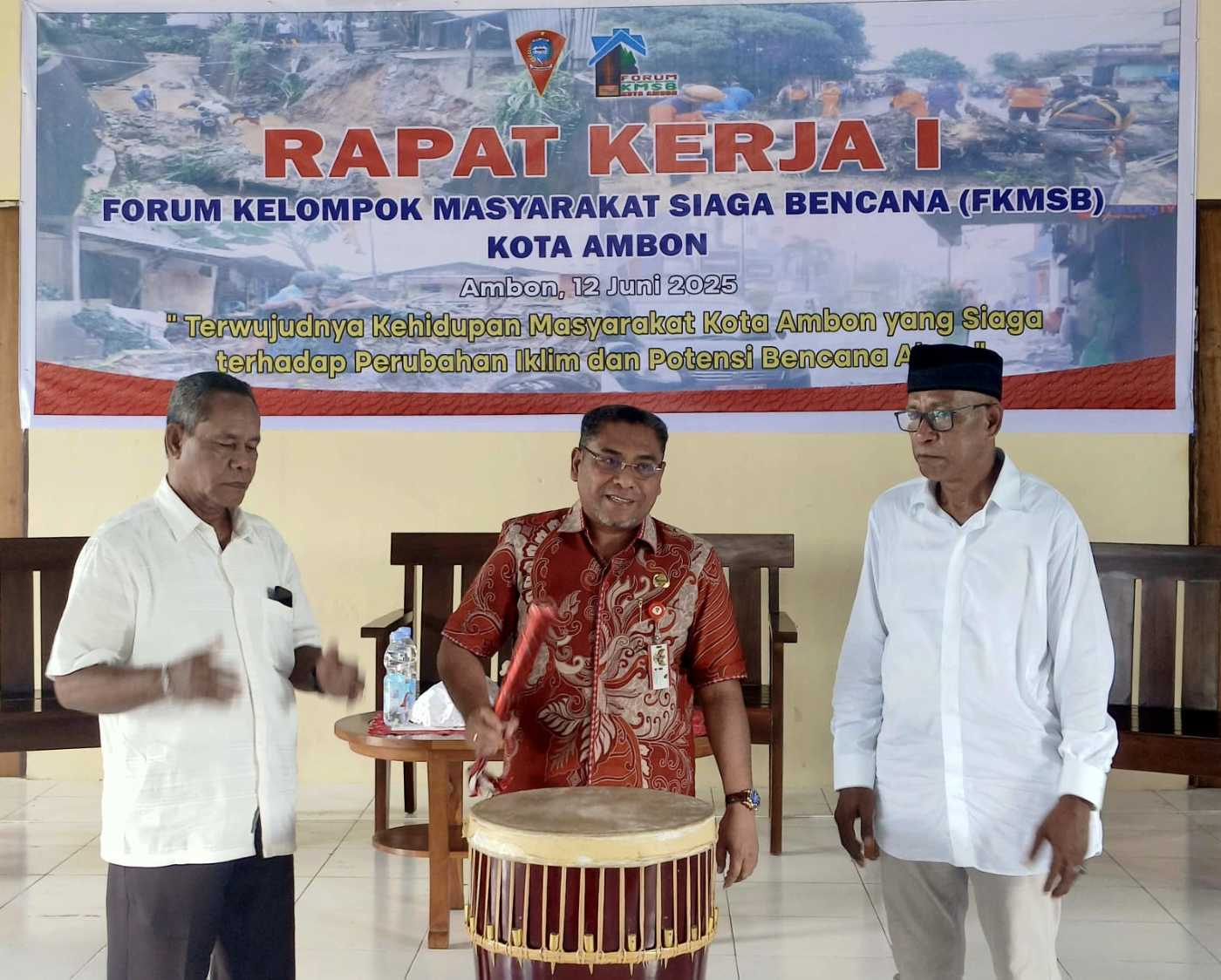 BUKA RAKER KMSB  KOTA AMBON, LEKRANSY : WALIKOTA INGATKAN FOKUS ISU LINGKUNGAN