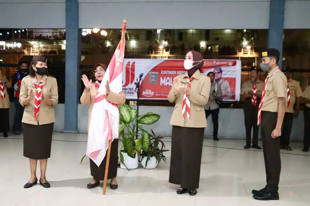 Widya Lepas 11 Kwarcab Asal Maluku Menuju Jambore Nasional ke - 11 di Jakarta