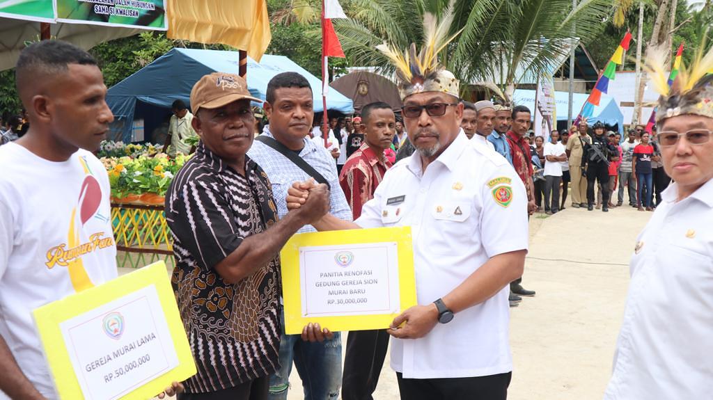 Gubernur : Eksistensi Masyarakat Hukum Adat di Maluku Harus di Jaga