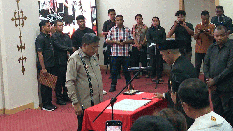 Wattimena: Birokrasi Ambon Harus Diisi Orang yang Tepat Sesuai Keahlian