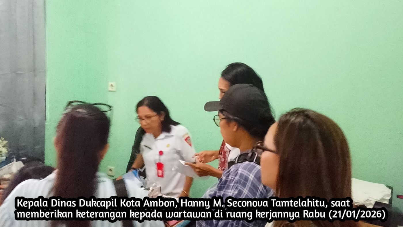 Dukcapil Ambon Tegaskan Layanan Tak Terhenti, Warga Tetap Terlayani Meski Fasilitas Terbatas