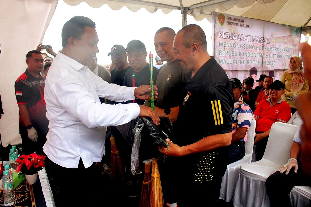 Vanath Ajak ASN hingga TNI-Polri  Lawan Sampah Plastik, Wujudkan Maluku Bersih