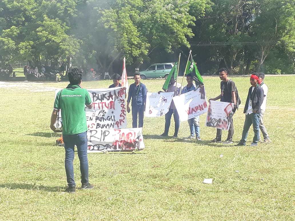 Rektor Unpatti Diminta Copot Dekan FKIP Unpatti Dari Jabatan