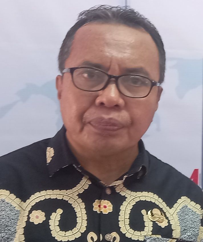 MANDATI : HADIRNYA 19 GURU DARI BERBAGAI PROPINSI TANDANYA DUNIA PENDIDIKSN MALUKU BERKWALITAS