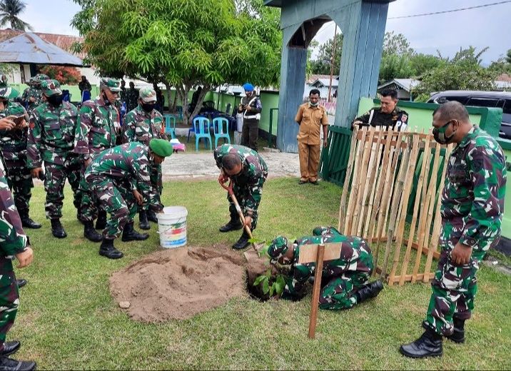 Danrem Berkunjung Ke Air Buaya-Masyarakat Masyarakat Mesti Dipedulikan 