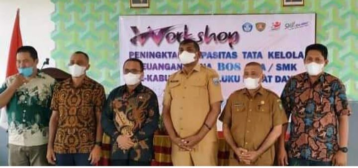 MANDATI : DIKBUD GELAR WORKSHOP DANA BOS- RKS ON LINE PENTING