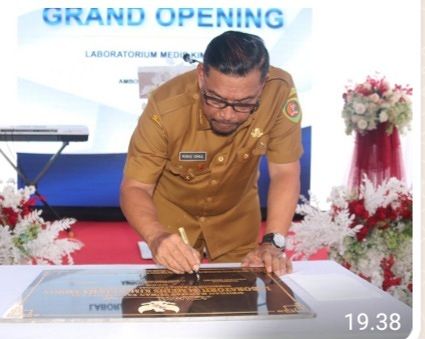 Gubernur Resmikan Gedung Laboratorium Medis Kimia Farma Cabang Ambon