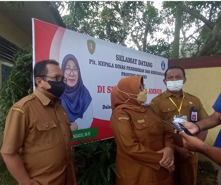 Sangadji : Buka US Terpusatkan Pada SMAN 1-Lanjut SMAN 11 Gunakan CBT