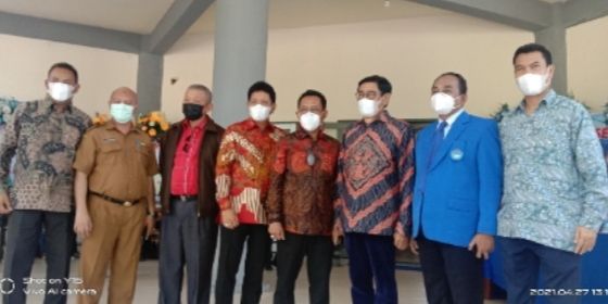 Gub Hadiri Pelantikan Ikapatti-Berikan Apresiasi  Buat M Marasabessy