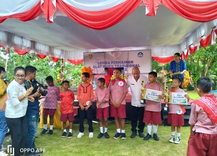 UPTD MS GELAR LOMBA UKULELE UNTUK PERTAHANKAN MUSIK TRADISIONAL MALUKU 