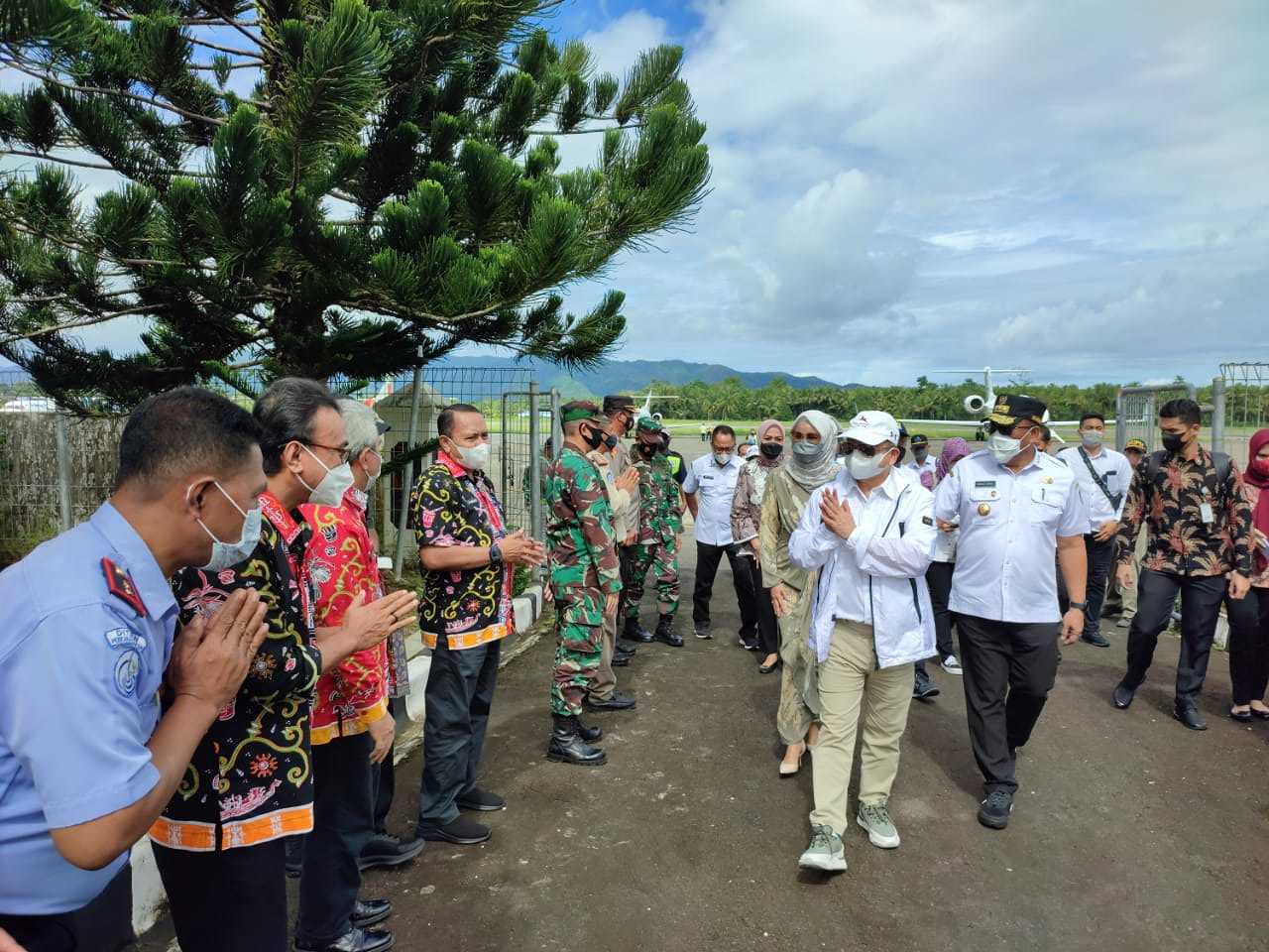 Dua Menter Hadir Di Maluku Tinjau Lokasi Ambon New Port dan Pelabuhan Terintergrasi 