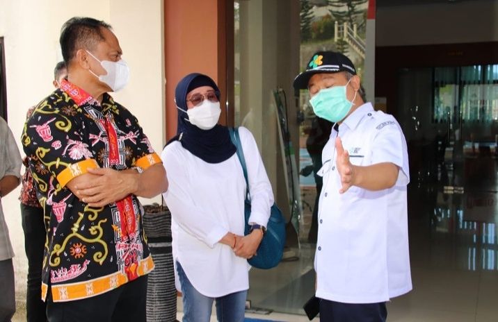 Dapat Lab Berjalan COVID 19-Sekda Berharap Kab/Kota Se Maluku Jadi Perhatian