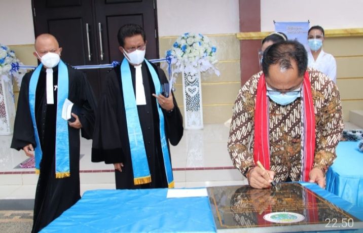 Pentabisan Gereja Pesan Gubernur Kualitas Umat Mesti Semakin Kokoh 