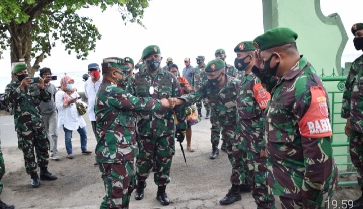 Danrem Menyatu Hati Dengan Raja-Raja Leihitu-Leihitu Barat