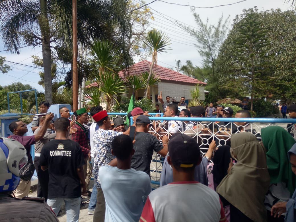 HMI Minta PLN Masohi Berlakukan Aliran Listrik di Kecamatan Seram Utara 24 Jam