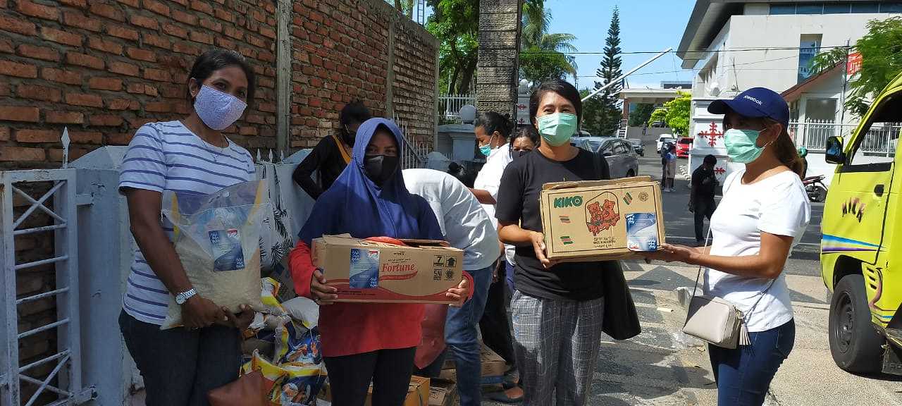 Dwi Prihandini Beri Bantuan Sembako Bagi Jurnalis Kota Ambon