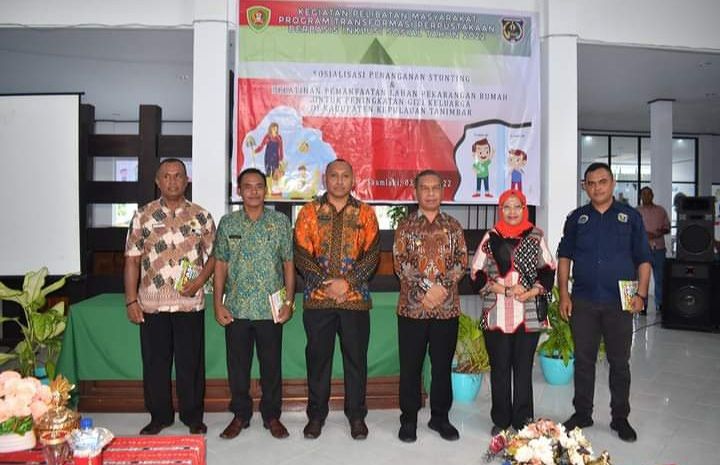 INDEY KUNJUNGI RSUD SAUMLAKI MINTA PARA MEDIA BERI PELAYANAN MAKSIMAL