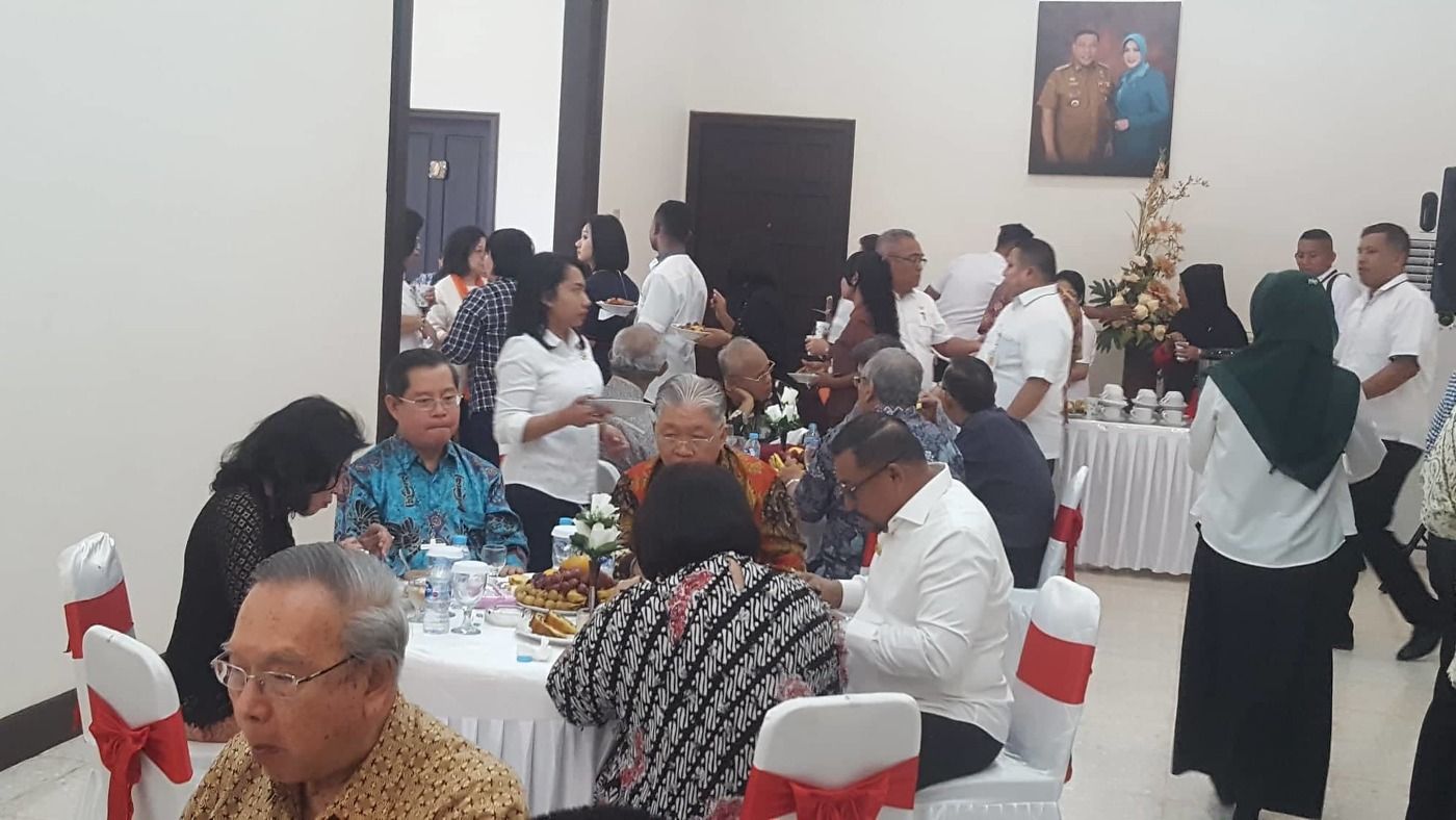 17 Uskup Se Indonesia dan Peserta Sinode Hadiri Jamuan Makan Siang Bersama Gubernur Maluku