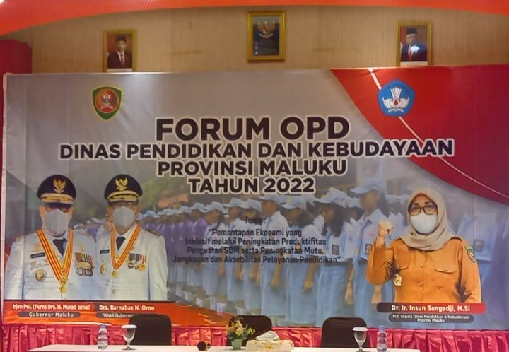 SADLI IE : DIKBUD FOKUS BAHAS PROGRAM STRATEGI PENDIDIKAN MALUKU BERKWALITAS