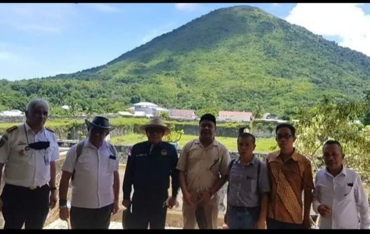 TIM PUSAT KUNJUNGI BANDA MELIHAT ISTANA MINI SIAP DIRESTORASI