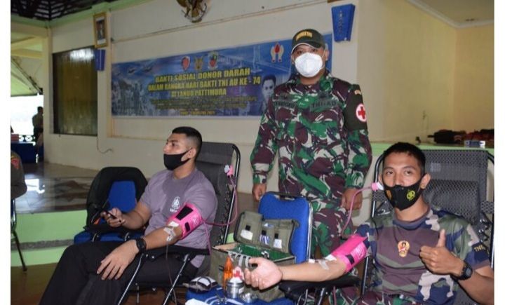 Danrem Kerahkan Prajurit Korem Donir Darah Dihari Bakhti TNI AU