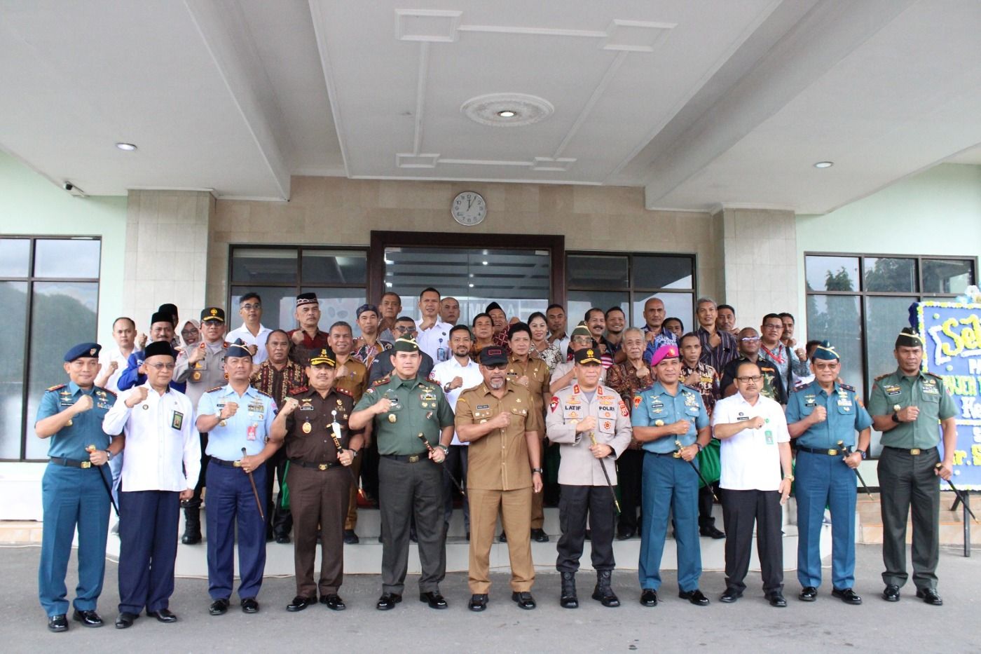 Gubernur Hadiri Coffee Morning Yang Digelar Pangdam Bersama Kompenen Masyarakat