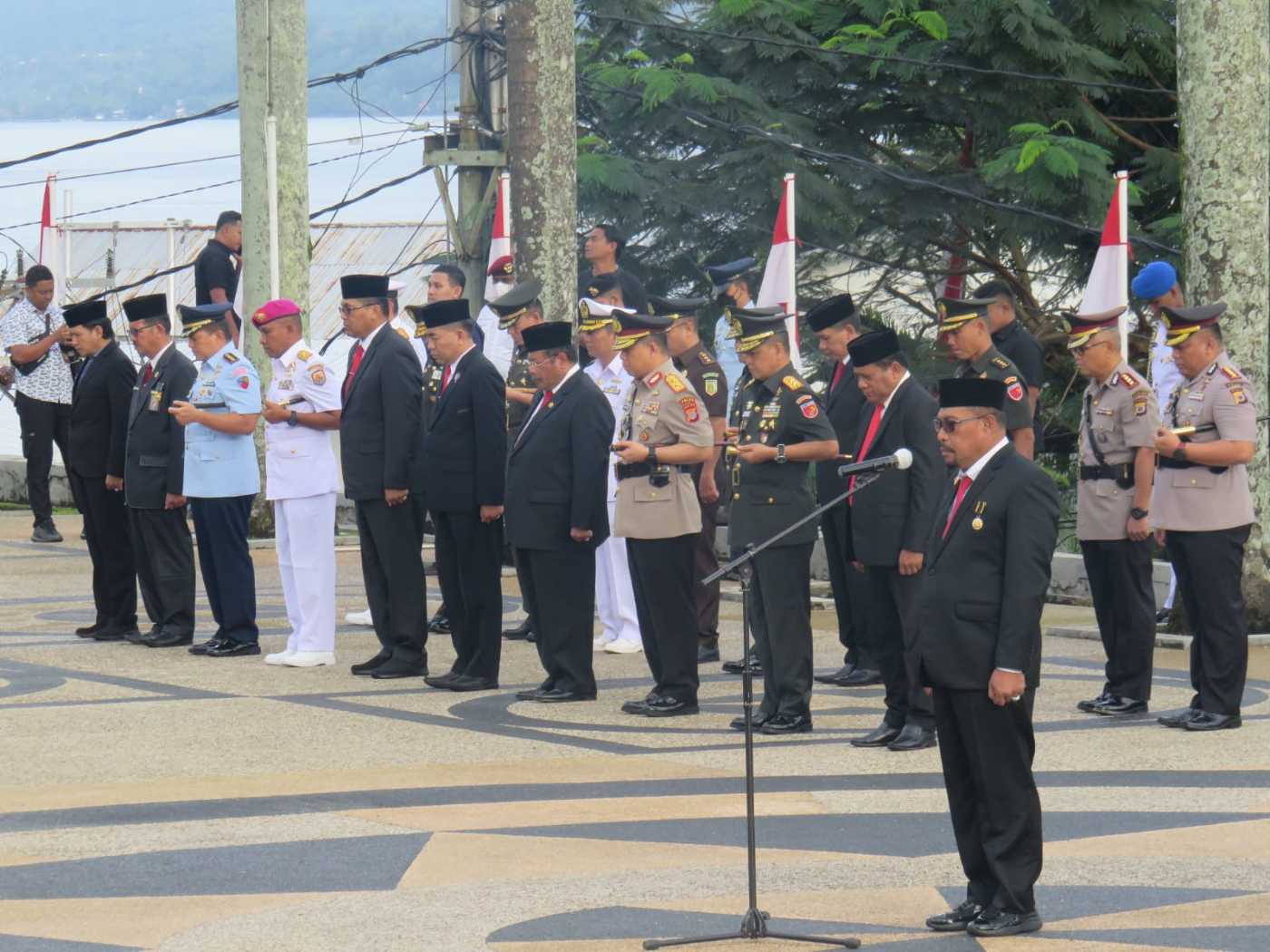 Jelang HUT Provinsi ke 77, Gubernur Pimpin Upacara Ziarah Ke TMP Kapahaha