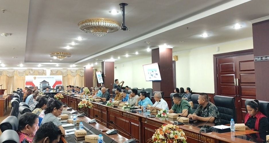 INFLASI NAIK, PJ GUBERNUR GELAR HIGH LEVEL MEETING TPID