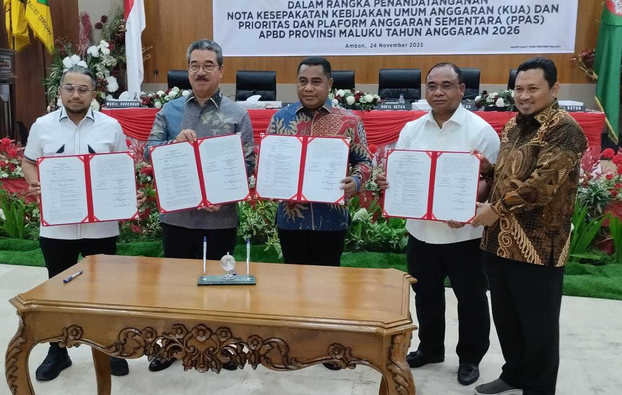Rapat Paripurna DPRD Maluku Setujui KUA-PPAS 2026,Watubun Minta Catan Banggar Jadi Perhatian Pemrov