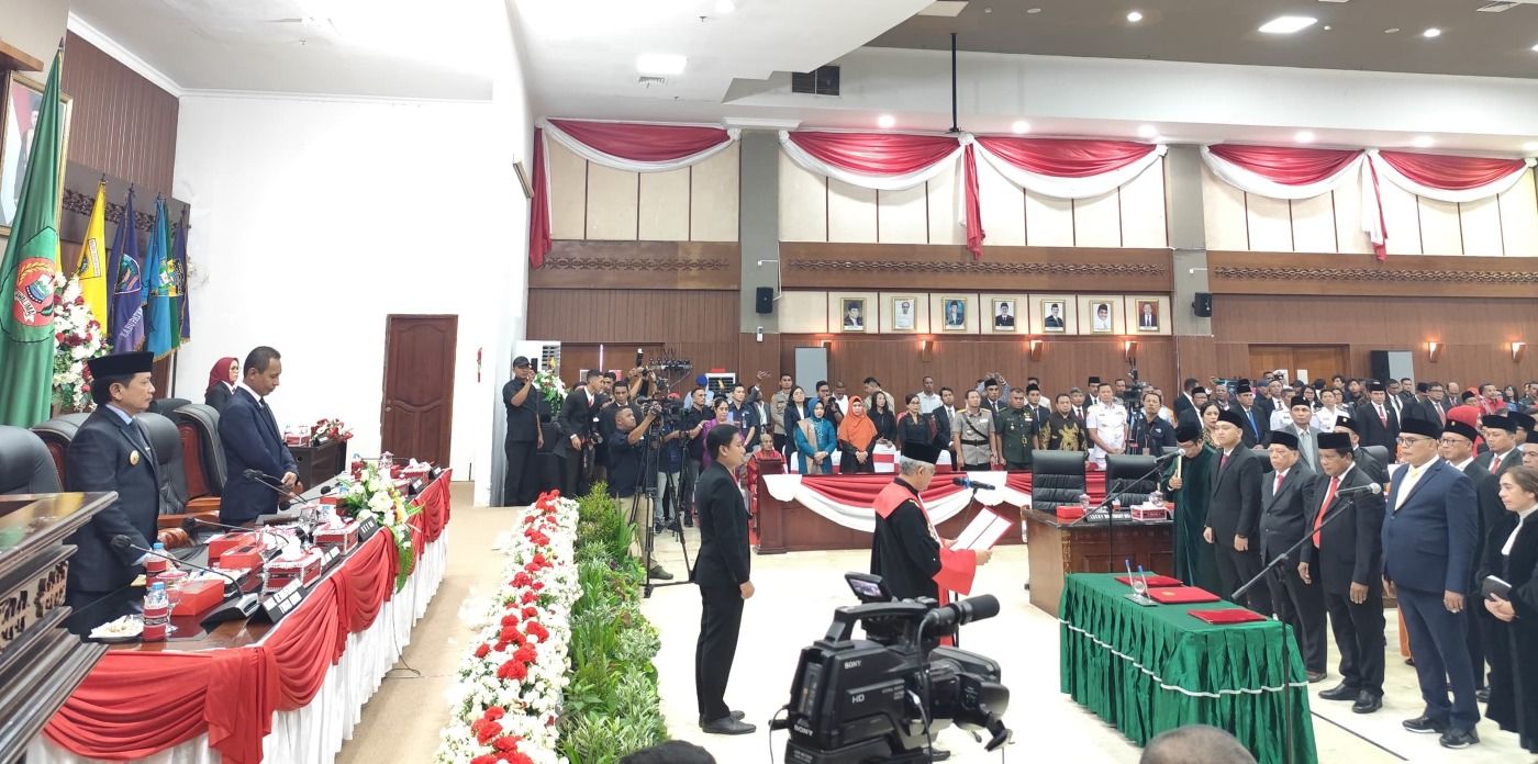 45 ANGGOTA DPRD PROVINSI MALUKU RESMI DILANTIK