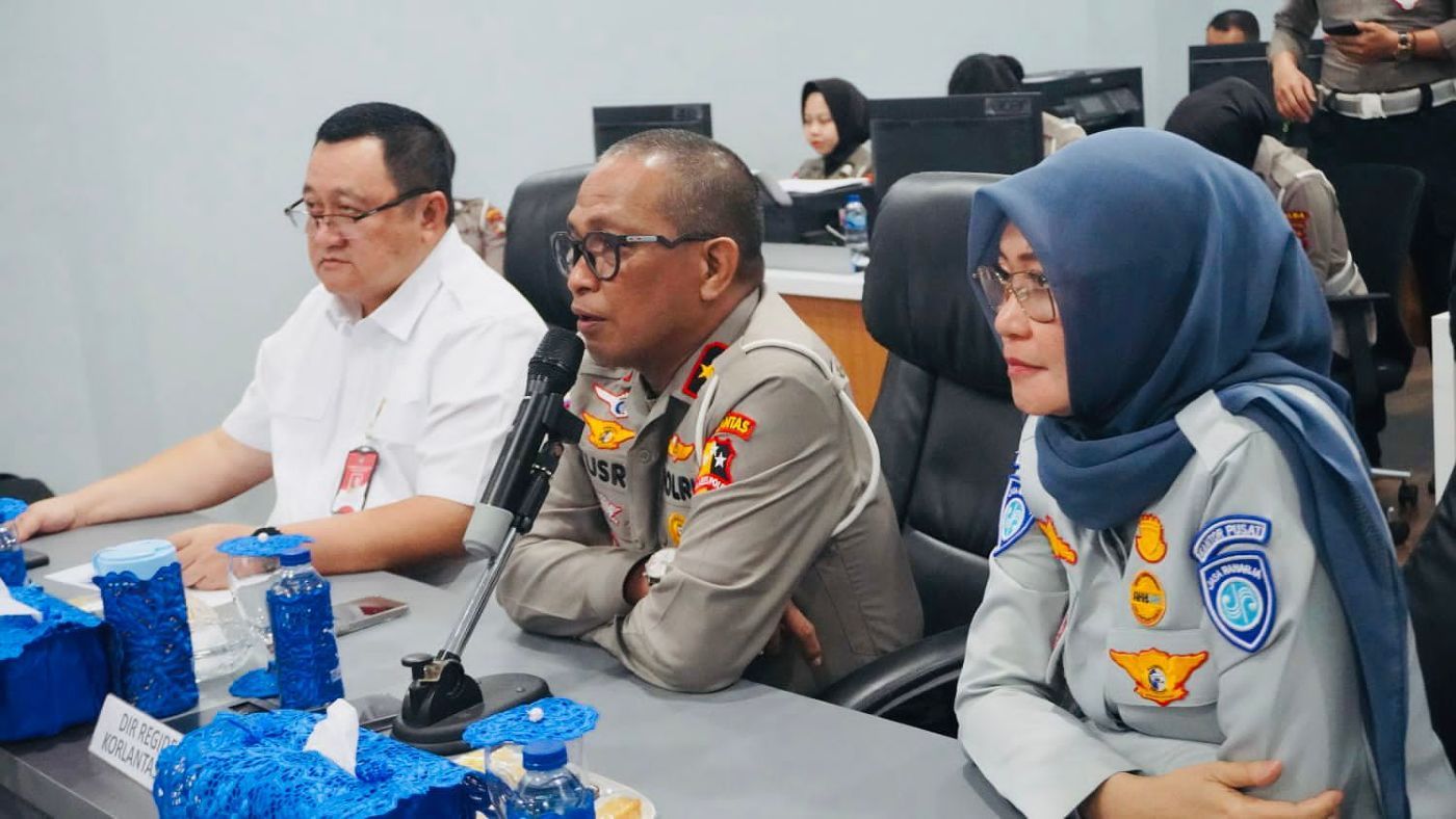 Tingkatkan Kepatuhan Bayar Pajak, Tim Pembina Samsat Tingkat Nasional Gelar Evaluasi Program Kerja Samsat Tingkat Provinsi Regional Sumatera