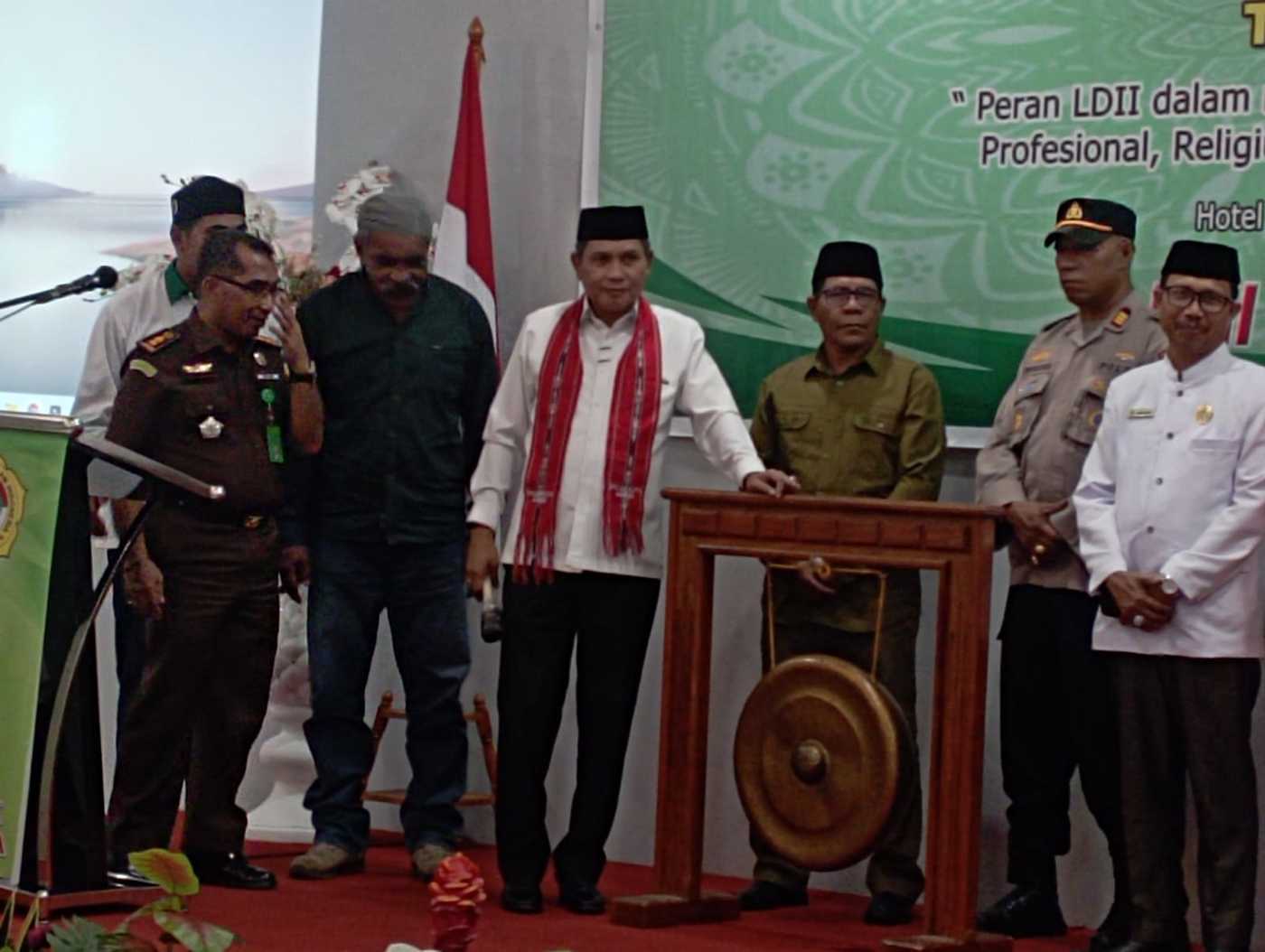 Pj Walikota Bodiwin Wattimena Ambon Buka Raker VI DPD LDII Kota 