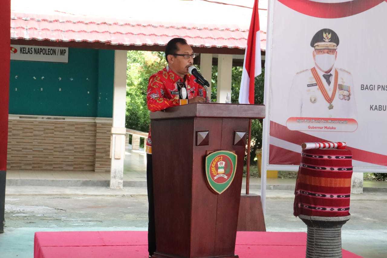 Wagub Maluku Tutup Pelatihan Kepemimpinan Administrator Angkatan II