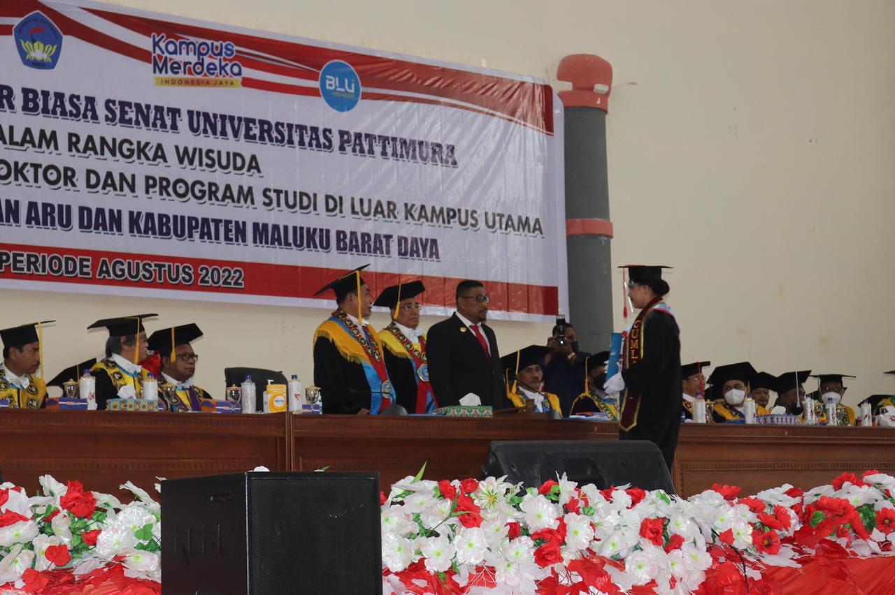 Universitas Pattimura Ambon Wisuda 1.295 Mahasiswa