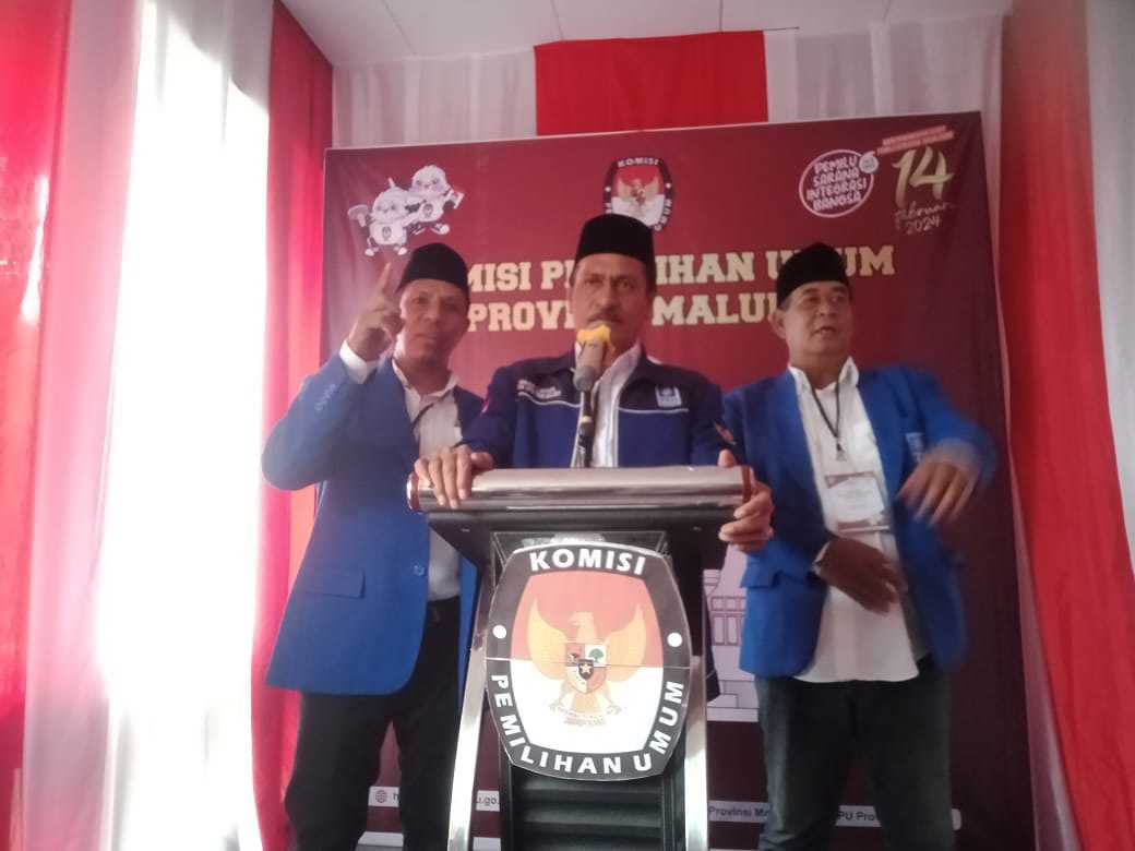 Resmi Daftar : Bakal Caleg ke KPU, Laitupa : PAN Target 7 Kursi di DPRD Maluku    Ambon, News Media  