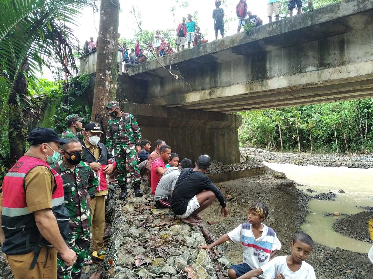 Danrem 151/Binaiya Tinjau Lokasi bencana banjir dan longsor