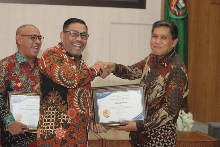 Serahkan  DIPA dan  Alokasi TKDD  Propinsi  Maluku, Gubernur Ingatkan  Tiga  Hal dan  Arahan Presiden