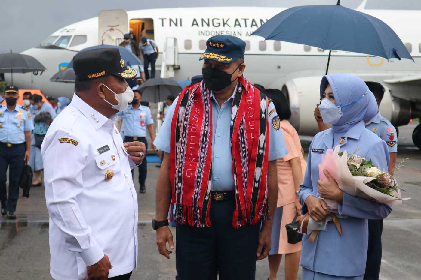 Gubernur MI Sambut Kedatangan Kasau di Ambon